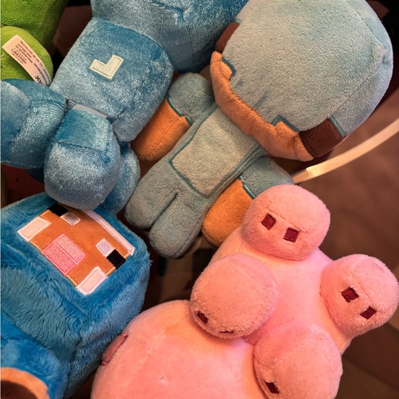 Minecraft Plushies - Picture 4 of 9